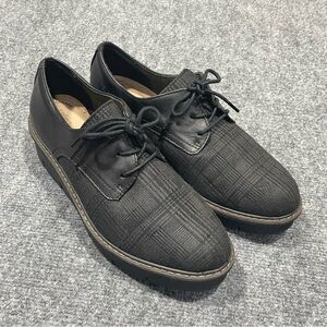Clarks Black Textured Platform Lace-Up Loafers